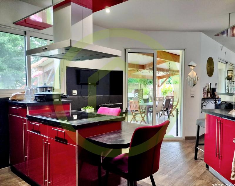 Maison - 149 m² - 6 pièces