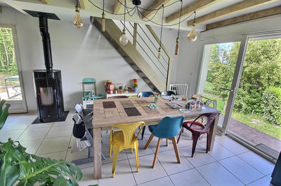 Maison - 140 m² - 6 pièces