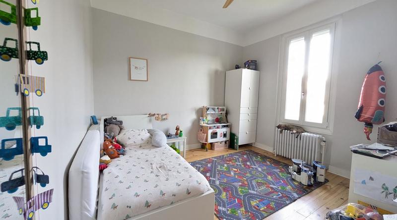 Maison - 93 m² - 4 pièces