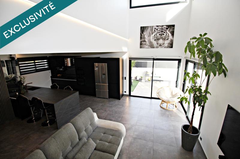 Maison - 95 m² - 5 pièces