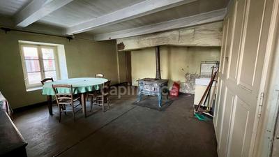 Maison - 140 m² - 4 pièces