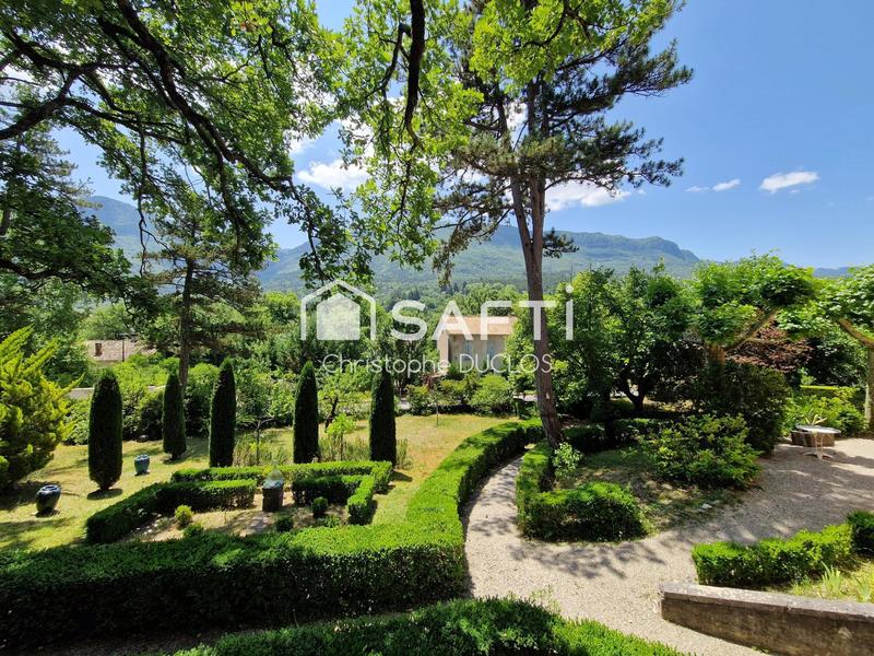 Bastide - 295 m² - 15 pièces