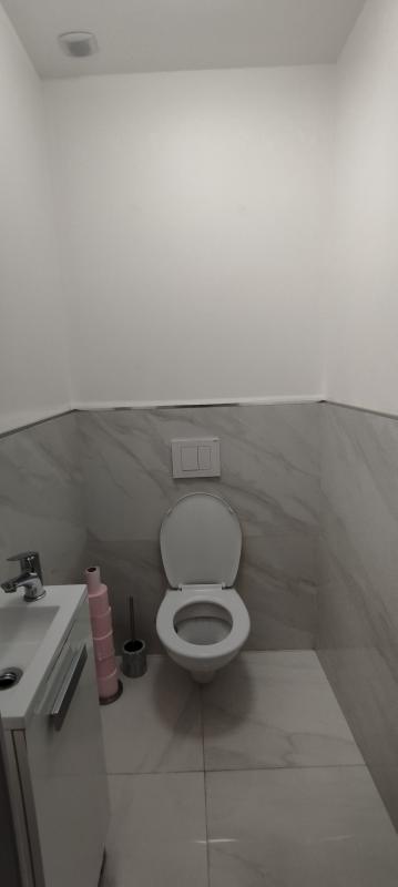 Appartement - 100 m² - 5 pièces