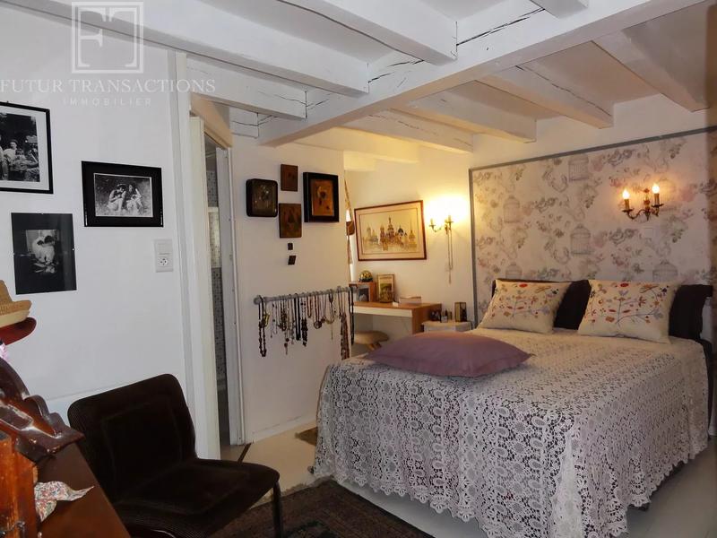 Maison - 200 m² - 8 pièces