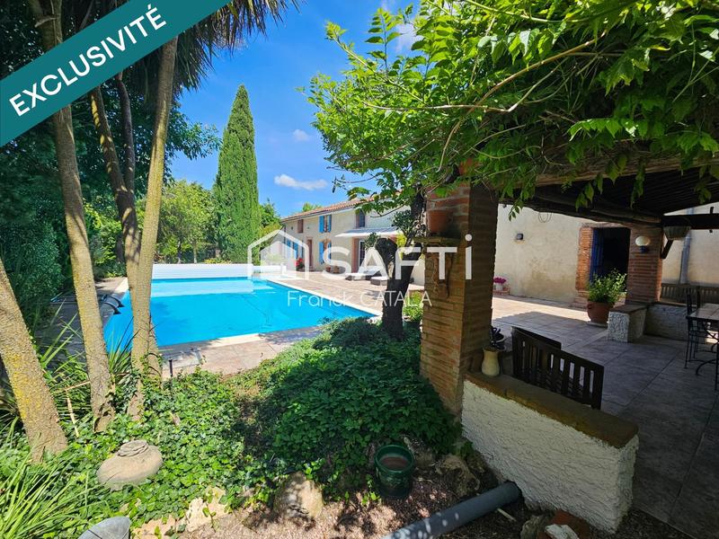 Maison - 400 m² - 12 pièces