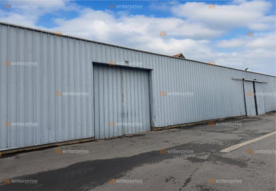 Local d'activité / Entrepôt - 200 m²