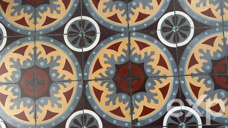 Maison - 199 m² - 8 pièces