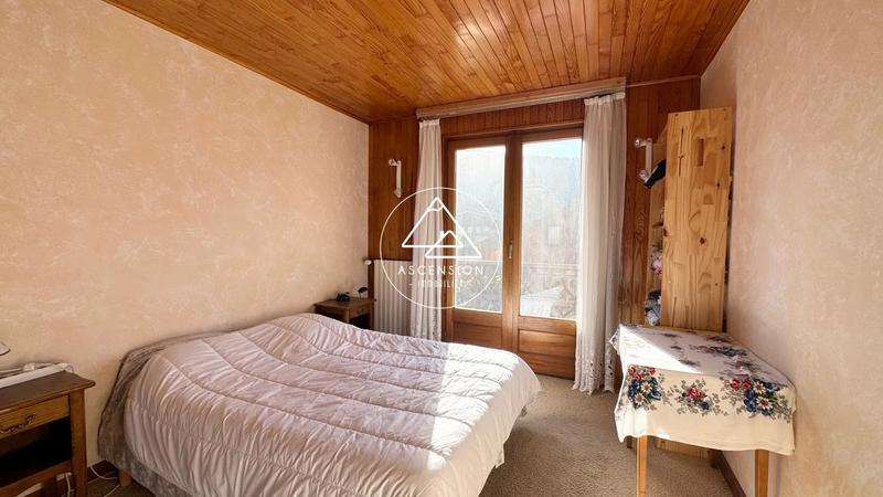 Châlet - 266 m² - 14 pièces