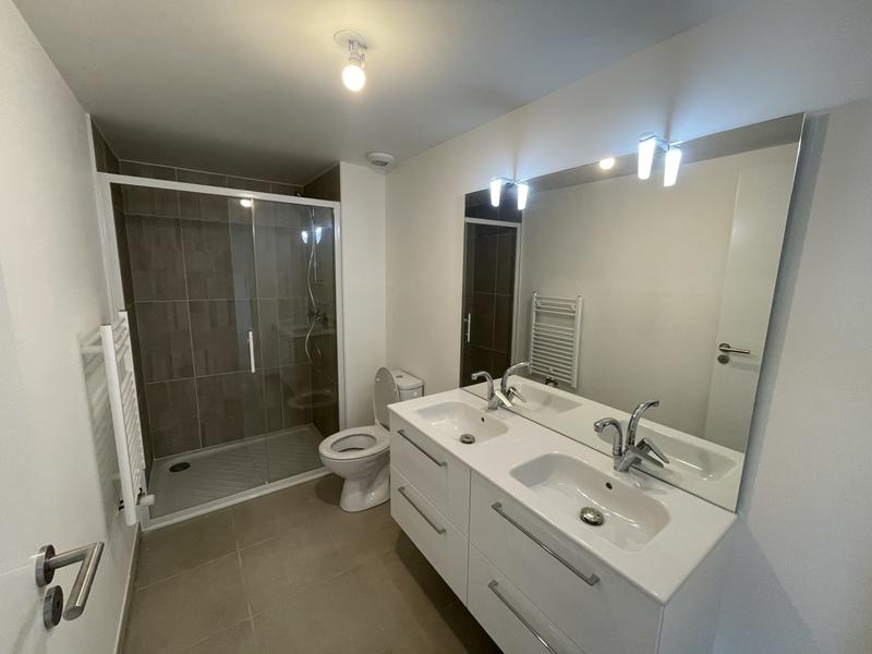 Appartement - 93 m² - 4 pièces