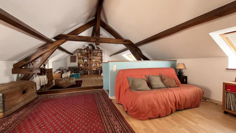 Maison en pierre - 102 m² - 3 pièces