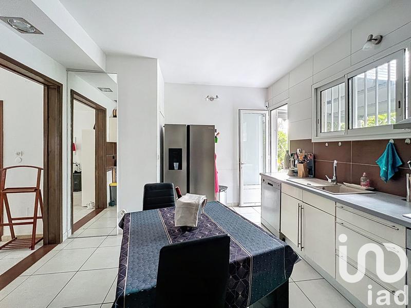 Maison - 143 m² - 5 pièces