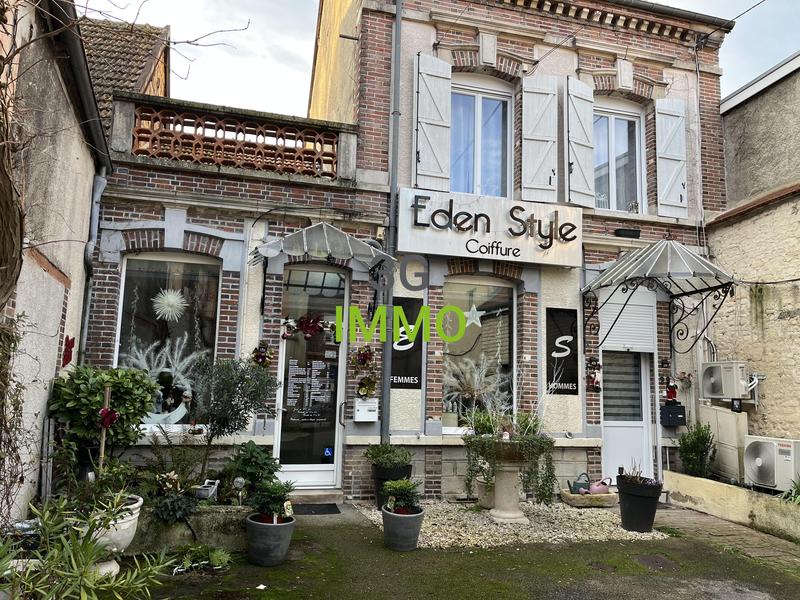 Immeuble - 185 m² - 6 pièces