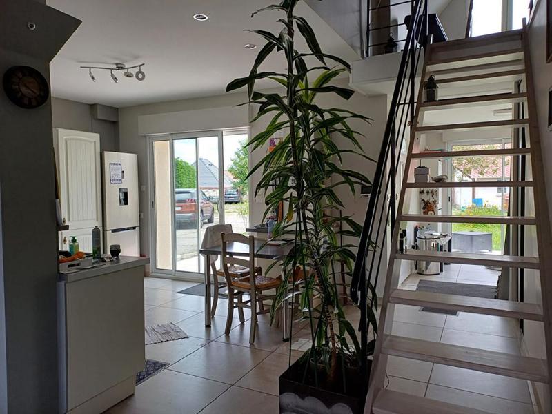 Maison - 200 m² - 11 pièces