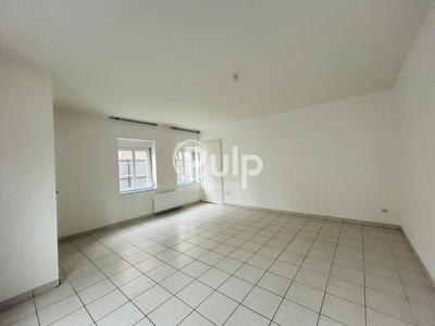 Maison - 85 m² - 5 pièces