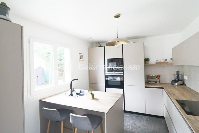 Maison - 98 m² - 6 pièces