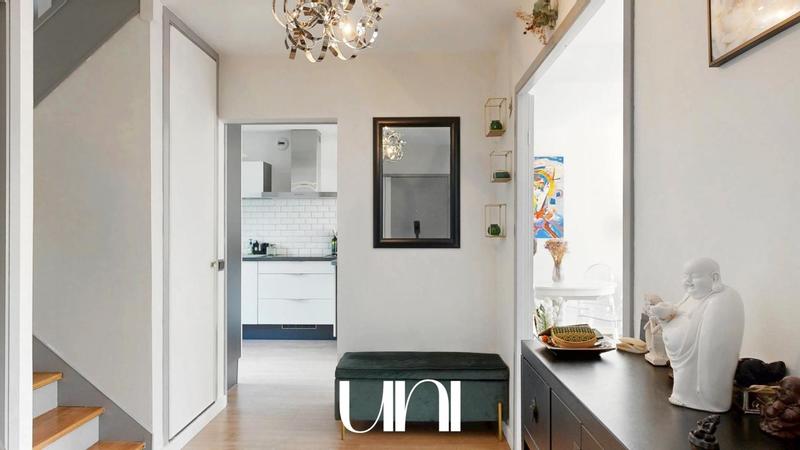 Maison - 100 m² - 4 pièces