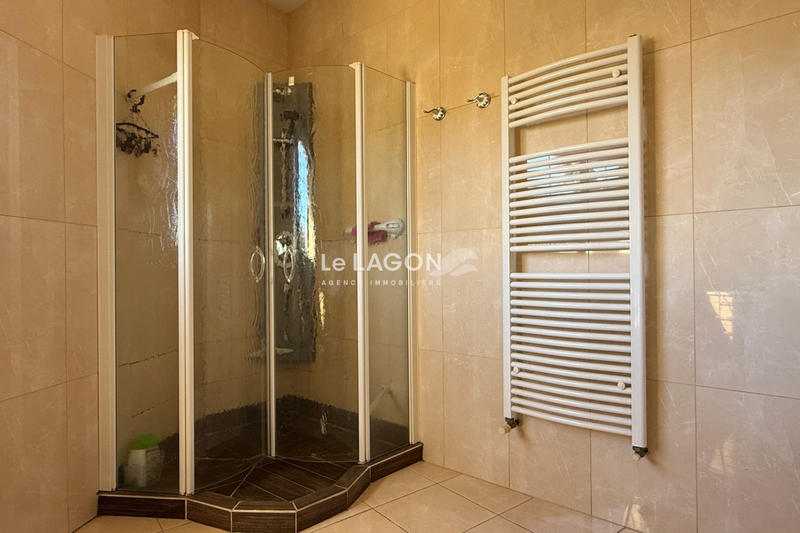 Maison - 165 m² - 6 pièces