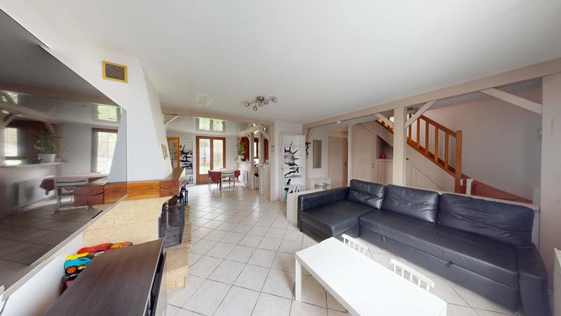 Maison - 108 m² - 6 pièces