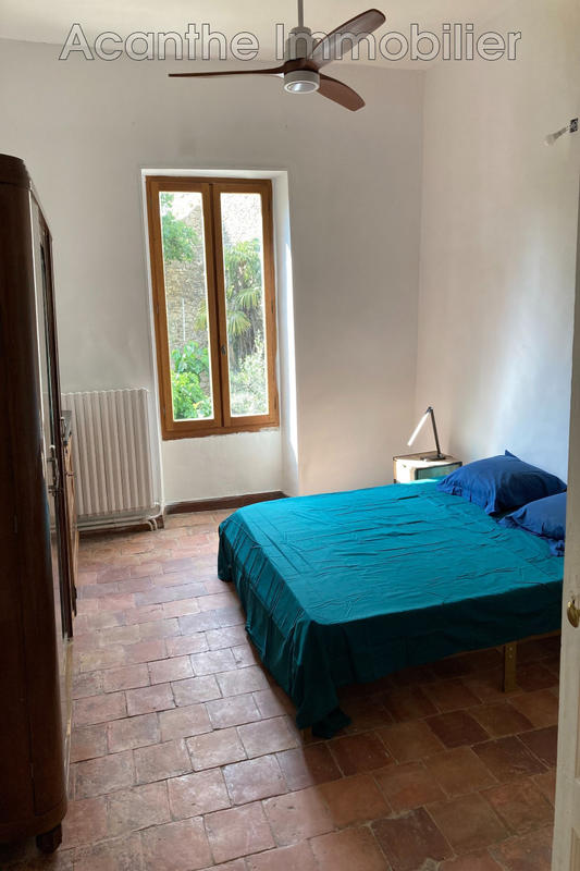 Maison - 430 m² - 10 pièces