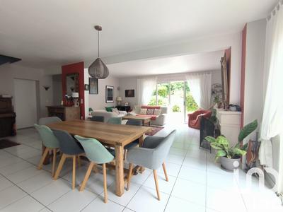 Maison - 156 m² - 6 pièces