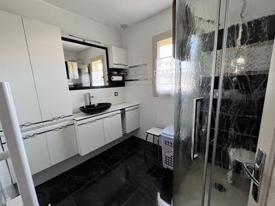 Maison - 97 m² - 5 pièces