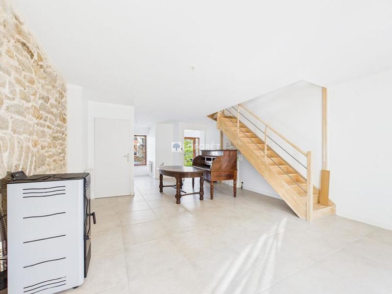 Maison - 83 m² - 4 pièces
