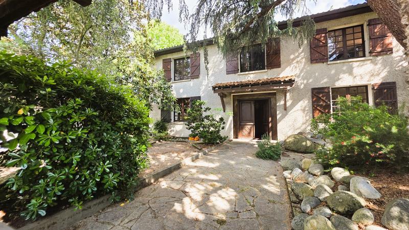 Maison bourgeoise - 215 m² - 8 pièces