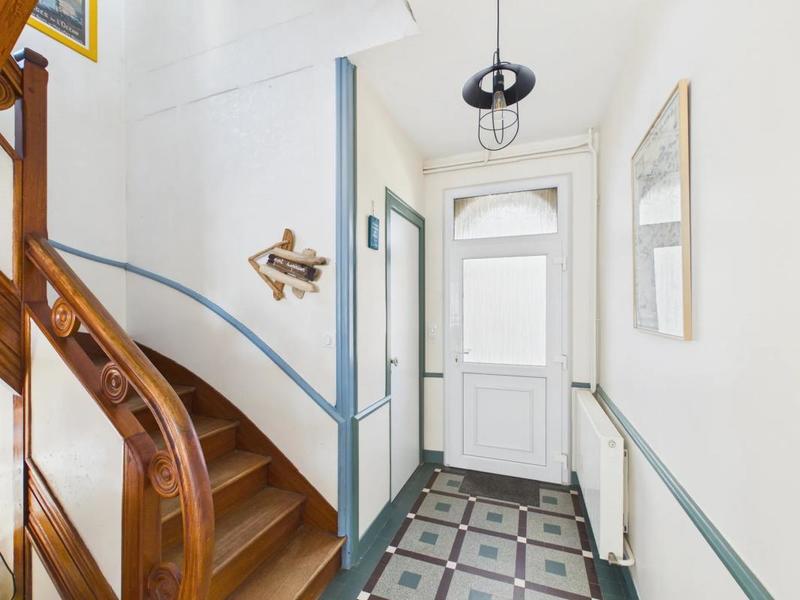 Maison - 111 m² - 7 pièces