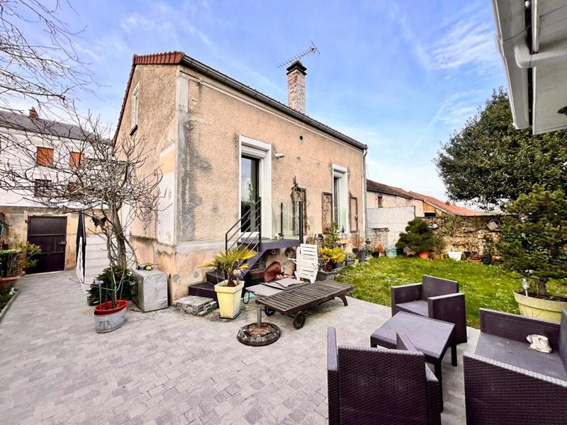 Maison - 115 m² - 5 pièces