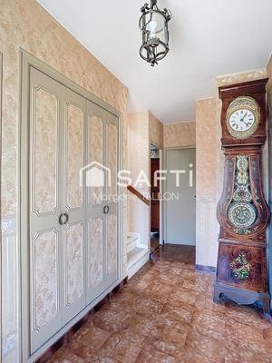 Maison - 94 m² - 5 pièces