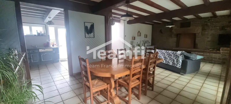 Maison - 102 m² - 5 pièces