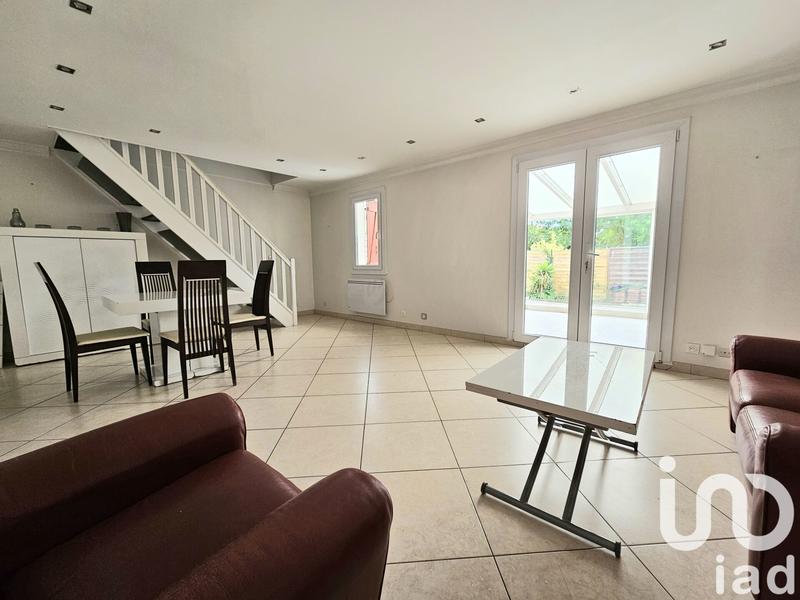 Maison - 104 m² - 5 pièces