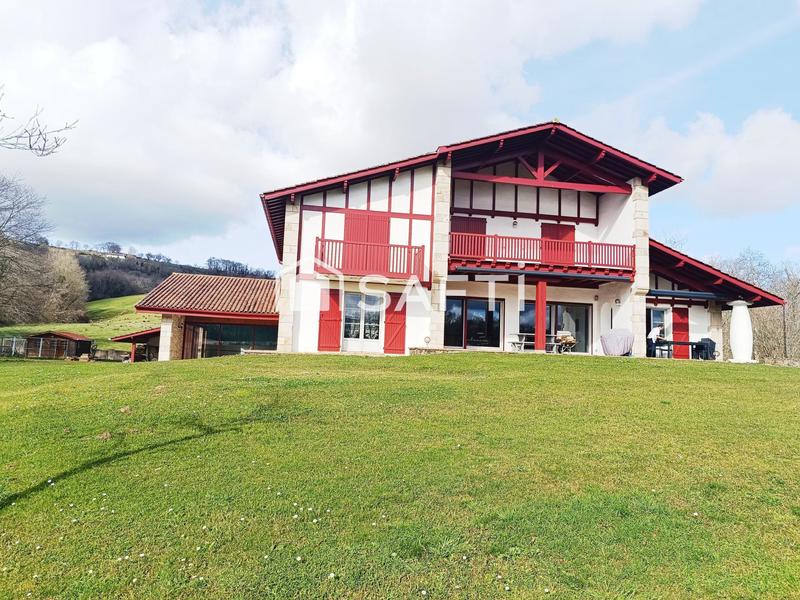 Villa - 650 m² - 11 pièces