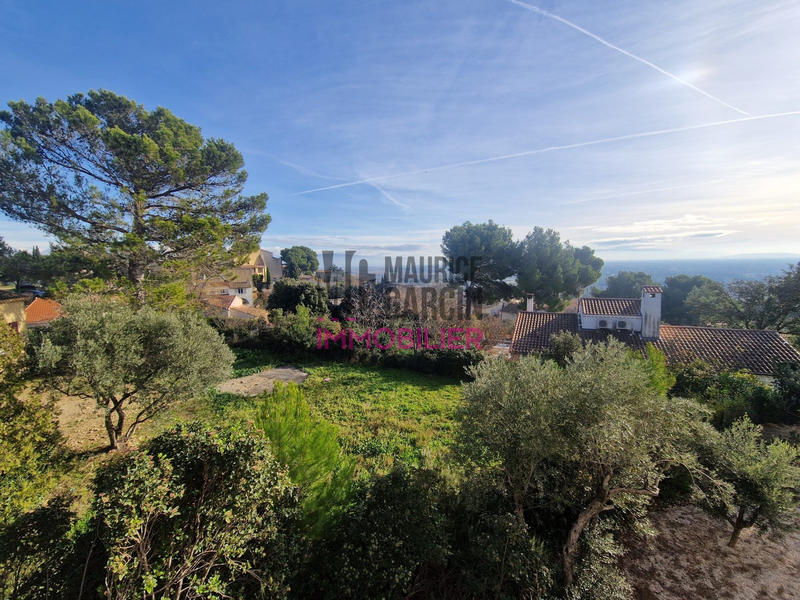 Maison - 298 m² - 9 pièces