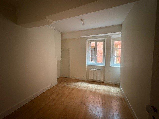 Appartement - 94 m² - 4 pièces
