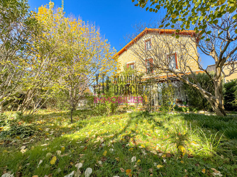 Maison - 150 m² - 6 pièces