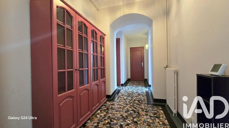 Maison - 295 m² - 10 pièces