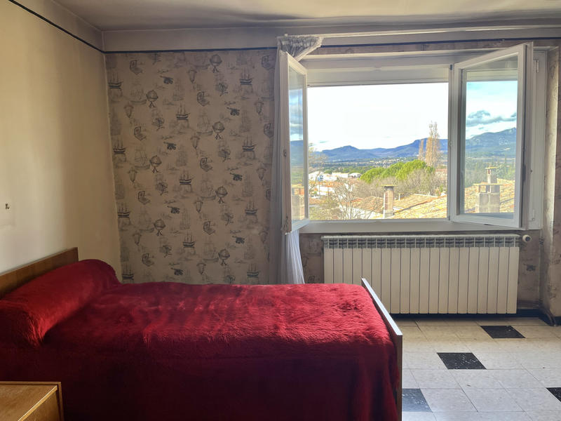 Maison - 110 m² - 3 pièces