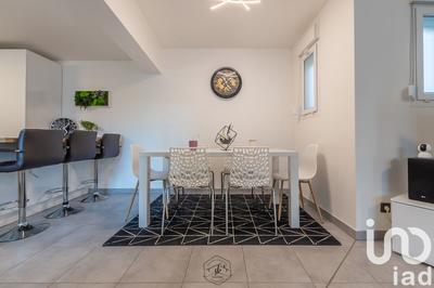 Appartement - 85 m² - 3 pièces