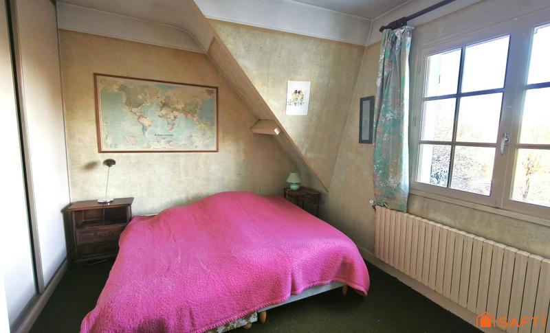 Maison - 179 m² - 9 pièces