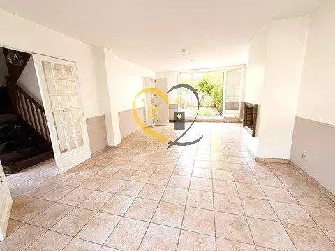 Maison de village - 154 m² - 9 pièces