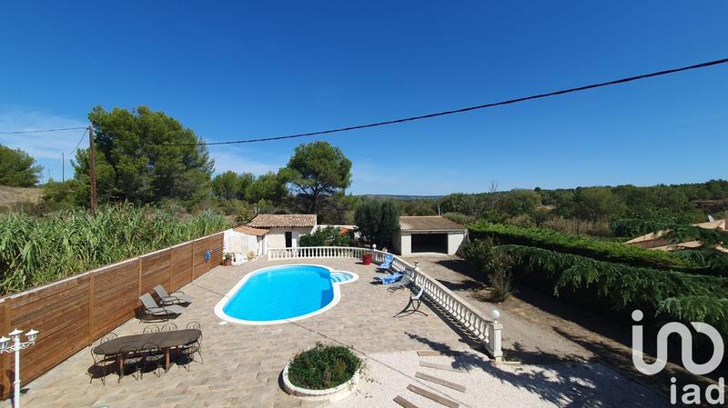 Maison - 260 m² - 10 pièces