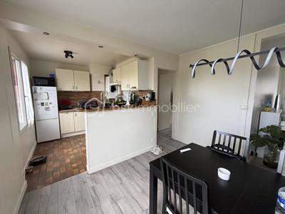 Appartement - 63 m² - 4 pièces