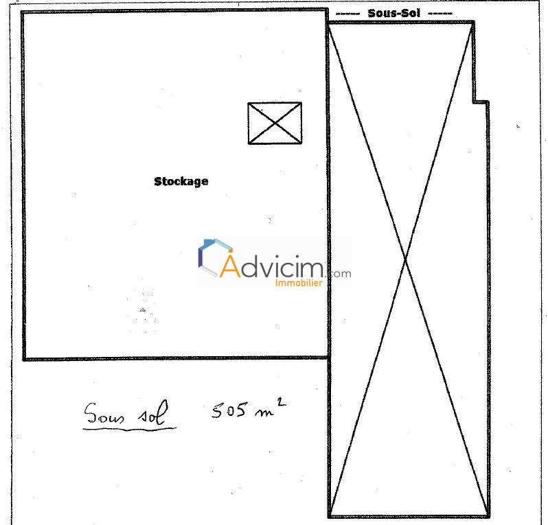 Entrepôt - 1 651 m²