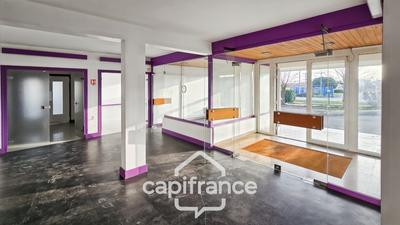 Bureau - 2 009 m² - 23 pièces