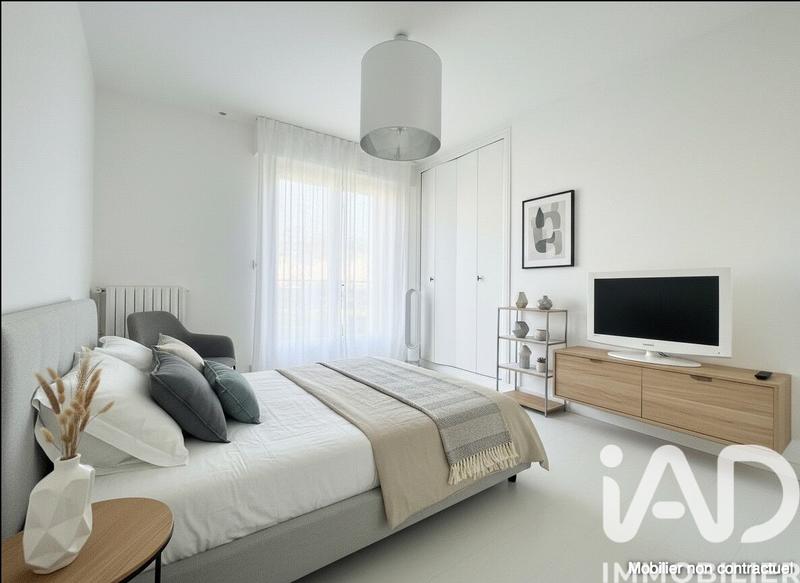 Maison - 197 m² - 10 pièces