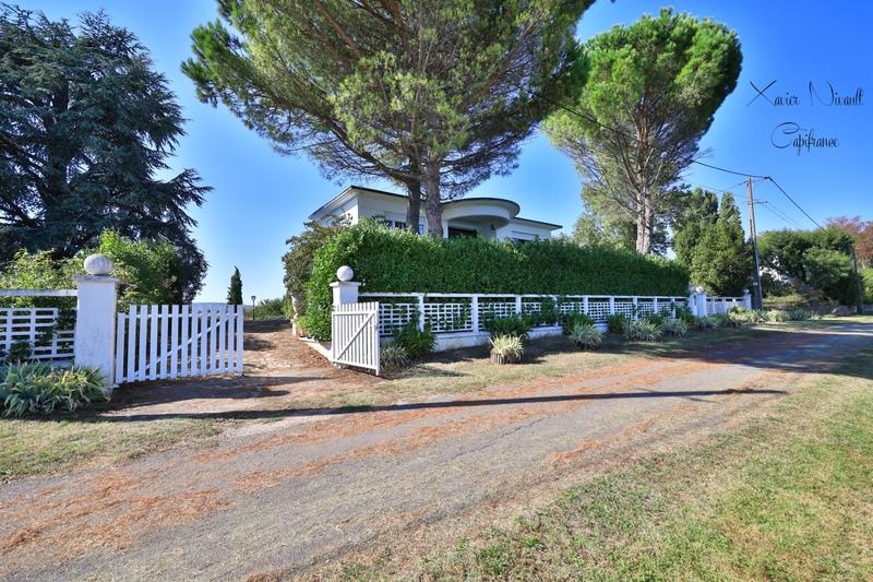 Maison - 102 m² - 4 pièces