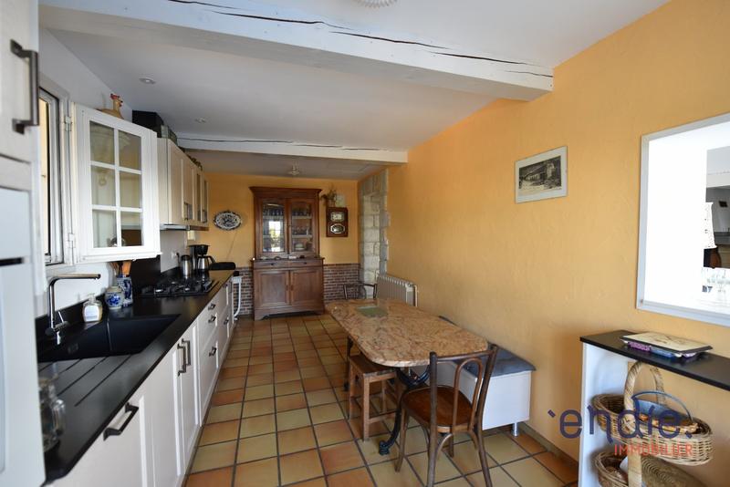 Maison - 158 m² - 6 pièces