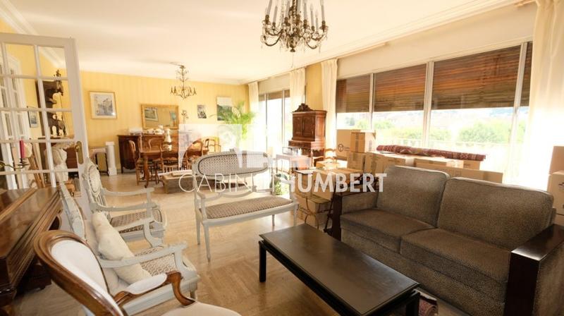 Appartement - 147 m² - 5 pièces