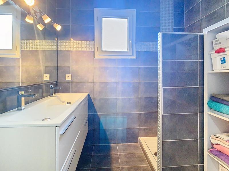 Maison - 88 m² - 4 pièces